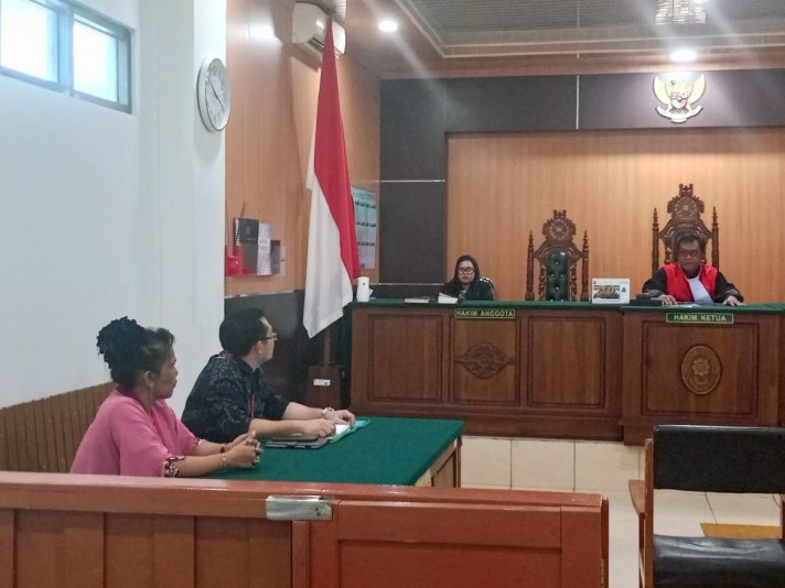 Publik sorotin kinerja Kejati ,Aroma busuk kinerja Kejati Kalteng makin menjadi ,segala cara di lakukan buat pencitraan!!"